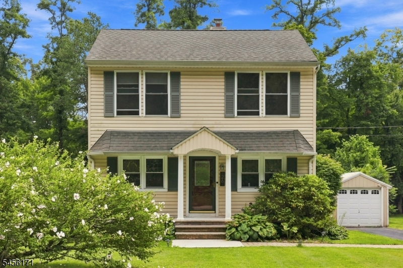 26 Mount Arlington Rd Property Photo 6