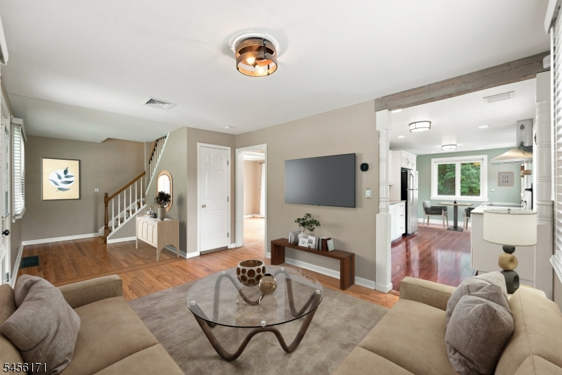 26 Mount Arlington Rd Property Photo 11
