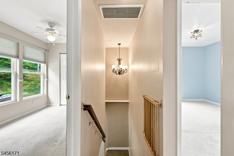 26 Mount Arlington Rd Property Photo 19