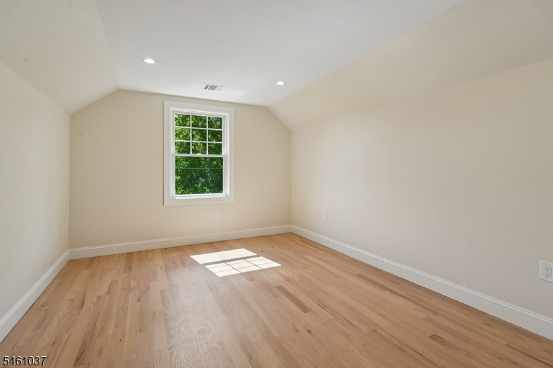 126 Hickson Dr Property Photo 24