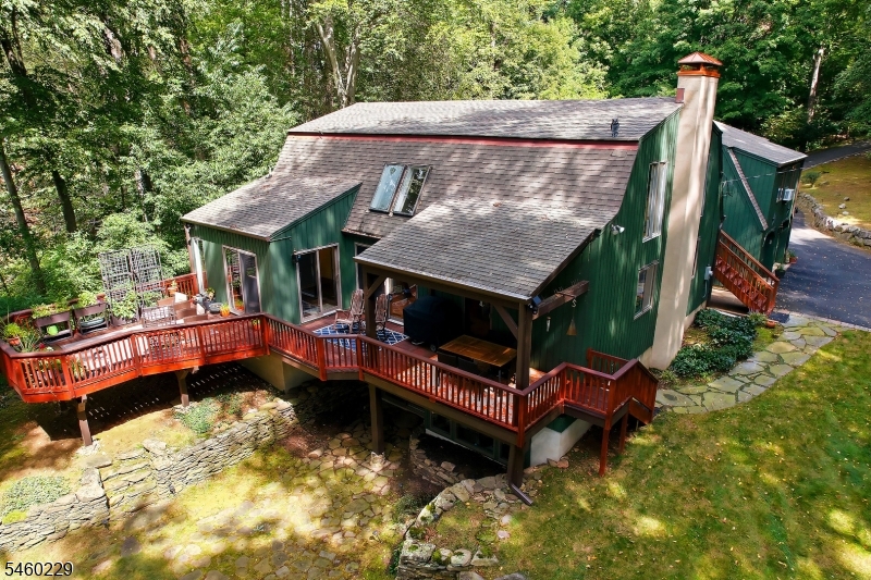 10 Ames Road Property Photo 20