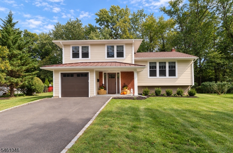 37 Spring Garden Dr Property Photo 1