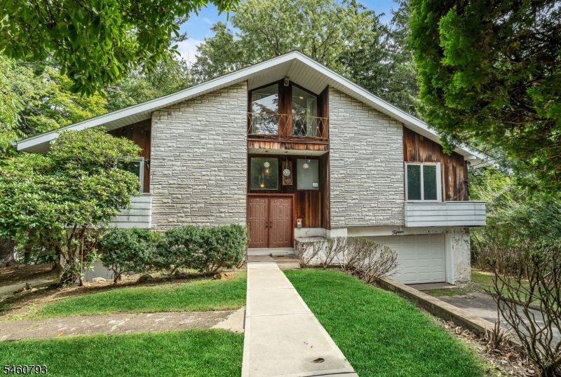 15 High Ct Property Photo 2