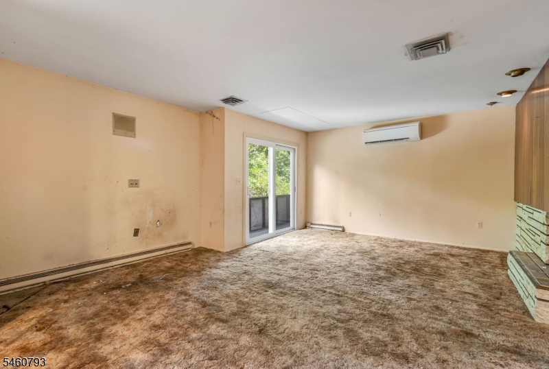 15 High Ct Property Photo 6