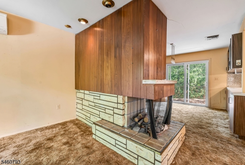 15 High Ct Property Photo 8