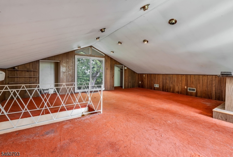 15 High Ct Property Photo 19