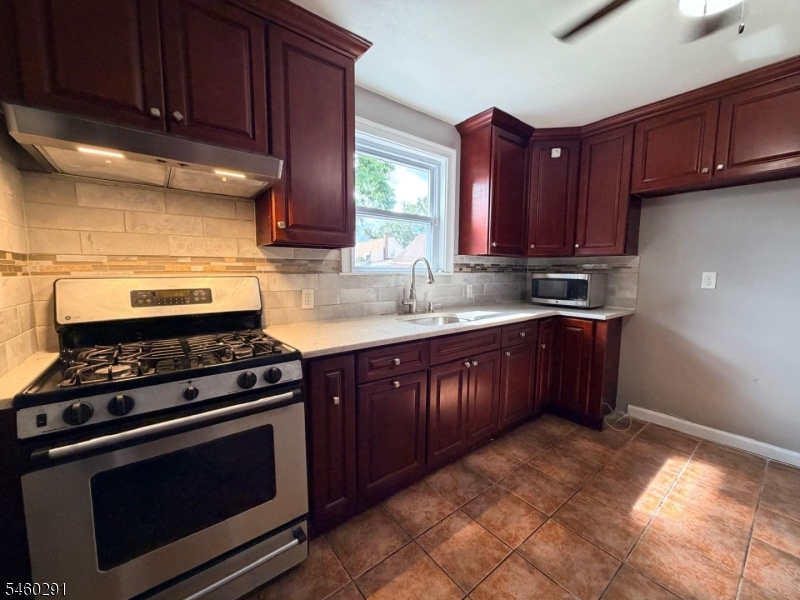 614 Mola Blvd Property Photo 1