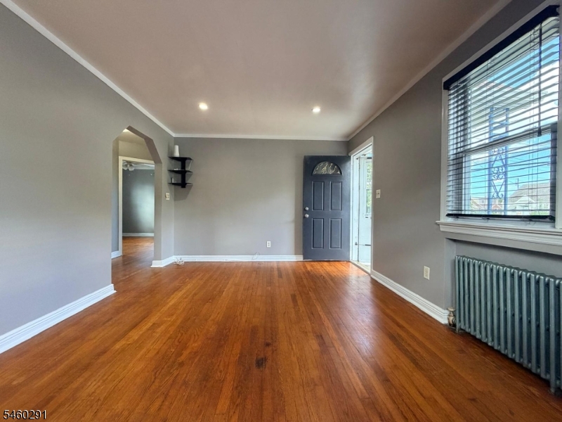 614 Mola Blvd Property Photo 6