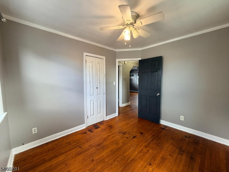 614 Mola Blvd Property Photo 11