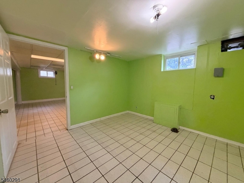 614 Mola Blvd Property Photo 19