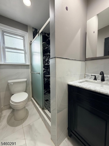 614 Mola Blvd Property Photo 20