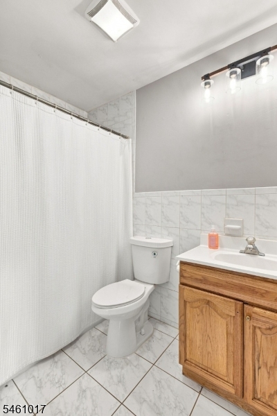 224 Pine St Property Photo 19