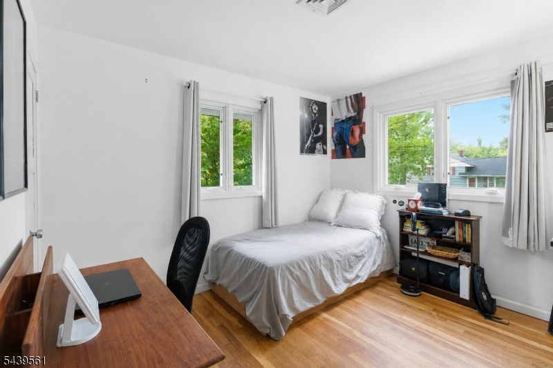 10 Cornell Pl Property Photo 13