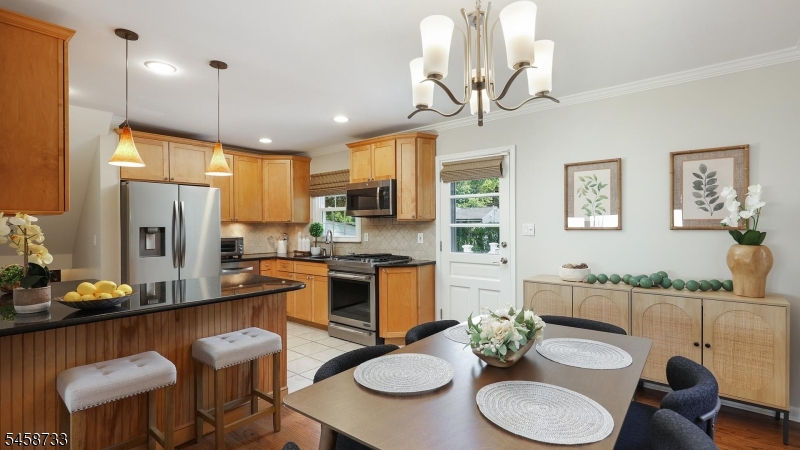 34 Moss Avenue Property Photo 9