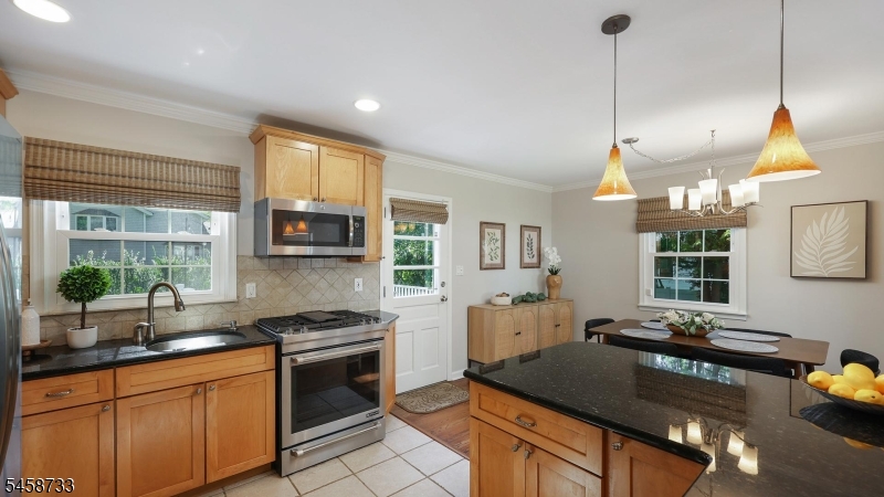 34 Moss Avenue Property Photo 11