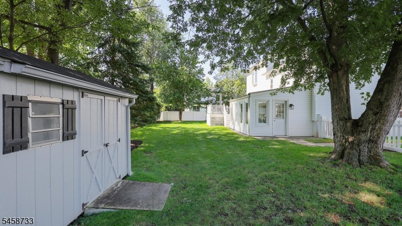 34 Moss Avenue Property Photo 35