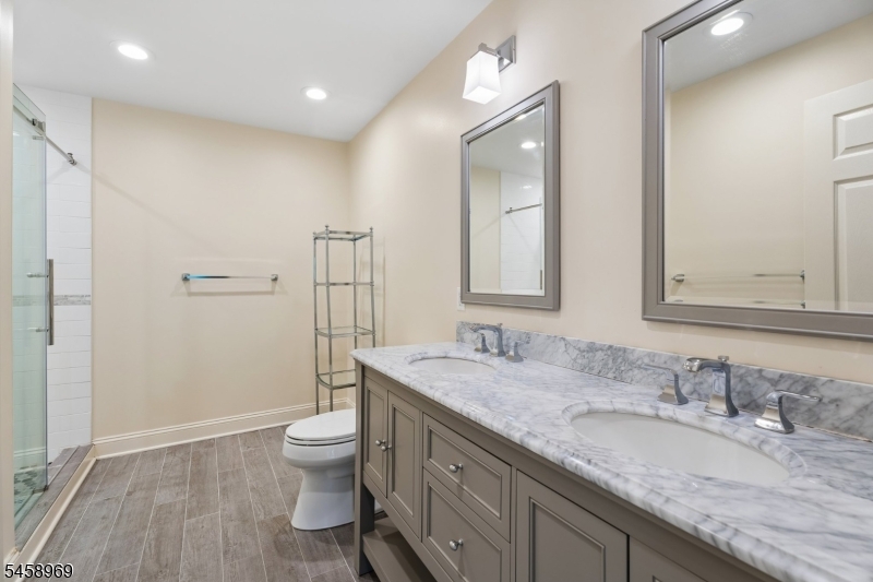 7 Davenport Pl Property Photo 12
