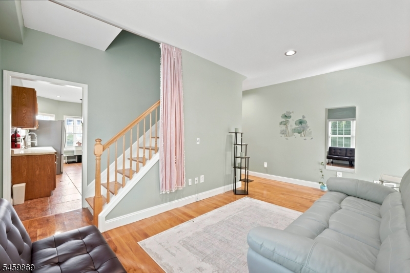 708 E Front St 2 Property Photo 17
