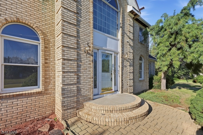 59 Elm Drive Property Photo 6