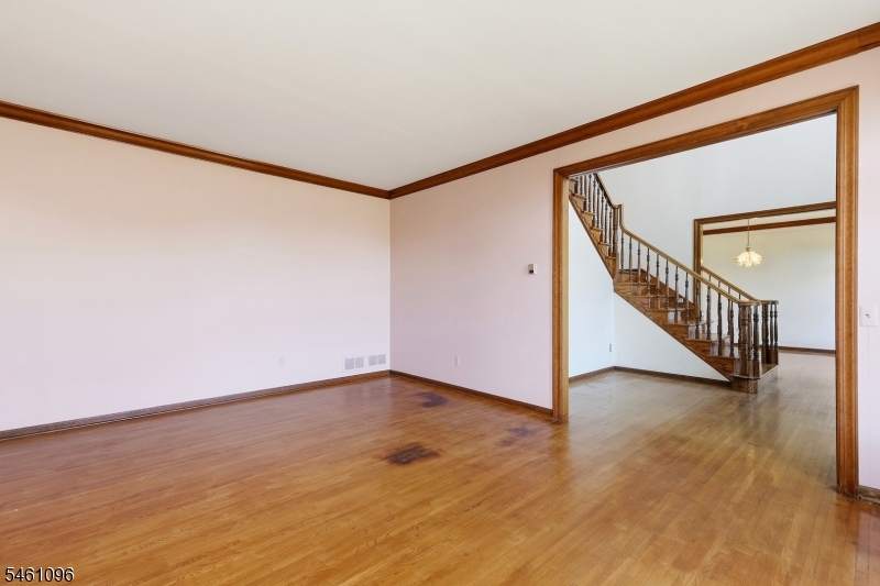 59 Elm Drive Property Photo 9