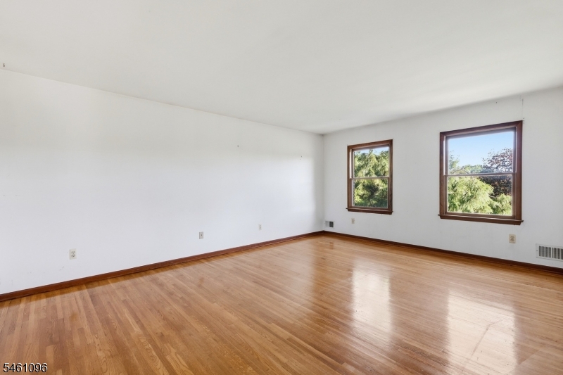 59 Elm Drive Property Photo 32