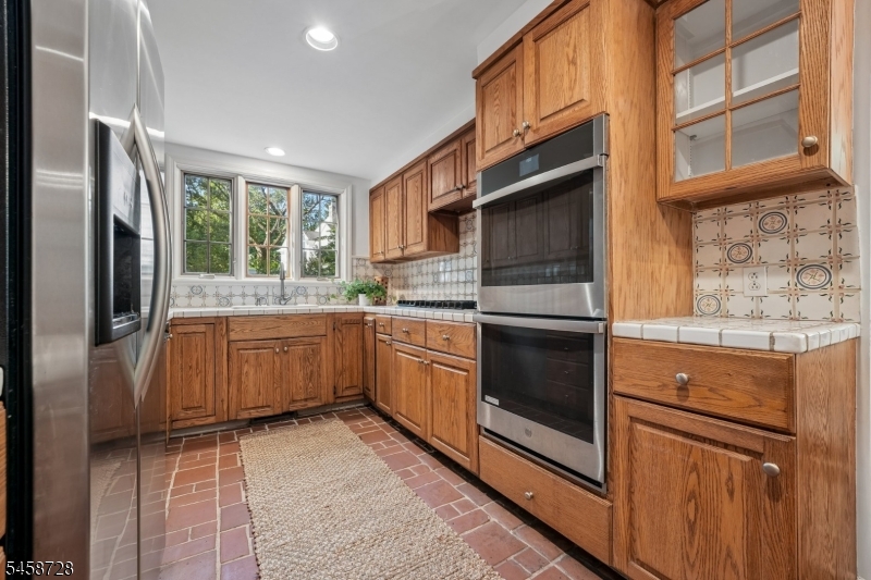 1 Seneca Pl Property Photo 18