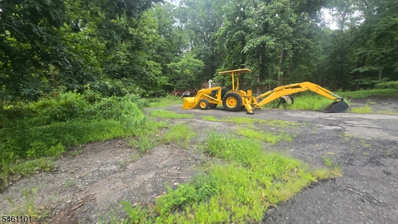 Zion Road Property Photo 12