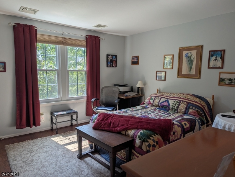 17 Quail Brook Court Property Photo 16