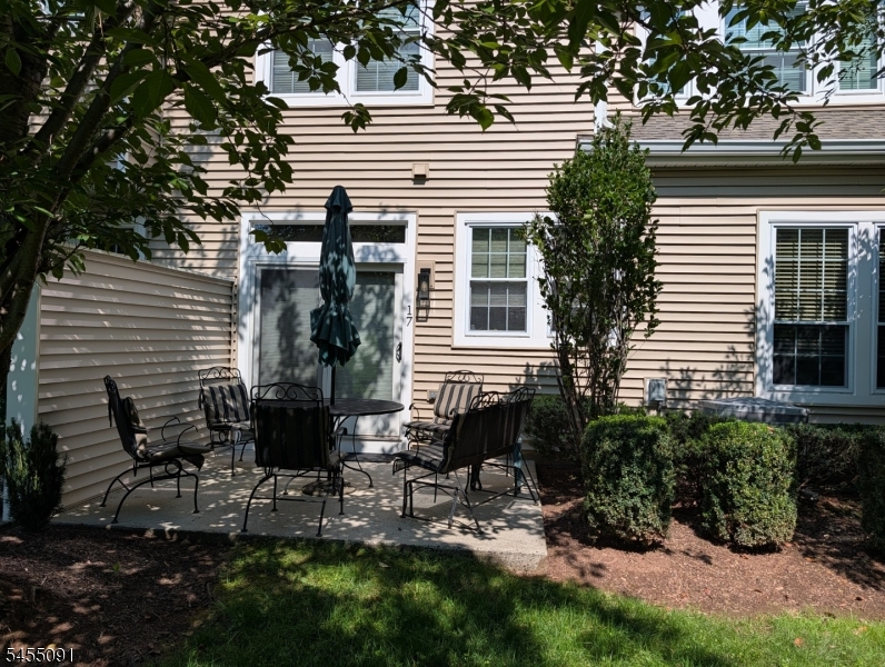 17 Quail Brook Court Property Photo 20