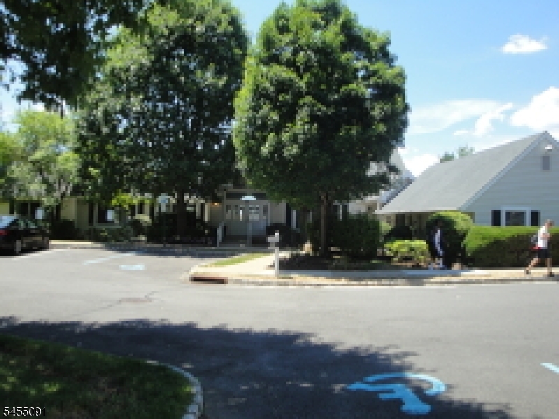 17 Quail Brook Court Property Photo 26