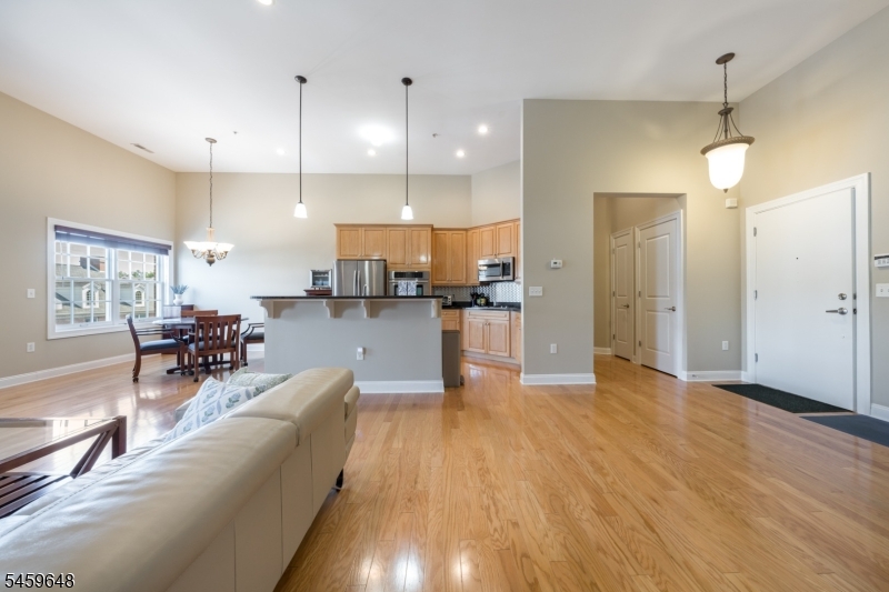 1403 Town Center Way Property Photo 5