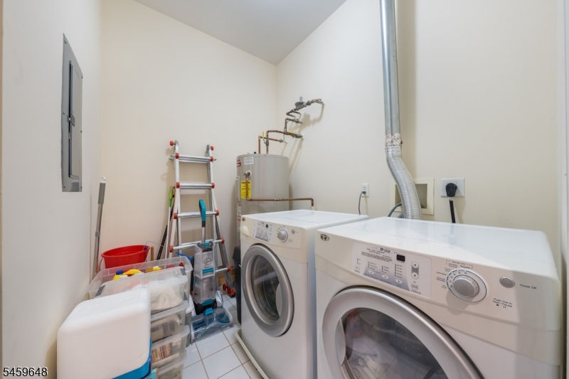 1403 Town Center Way Property Photo 28
