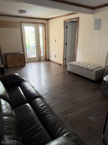 15 Mount Arlington Rd Property Photo 4