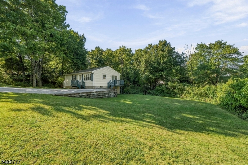 12 Doe Run Property Photo 3