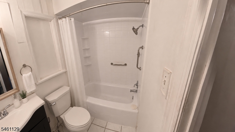 12 Central Ave Property Photo 11