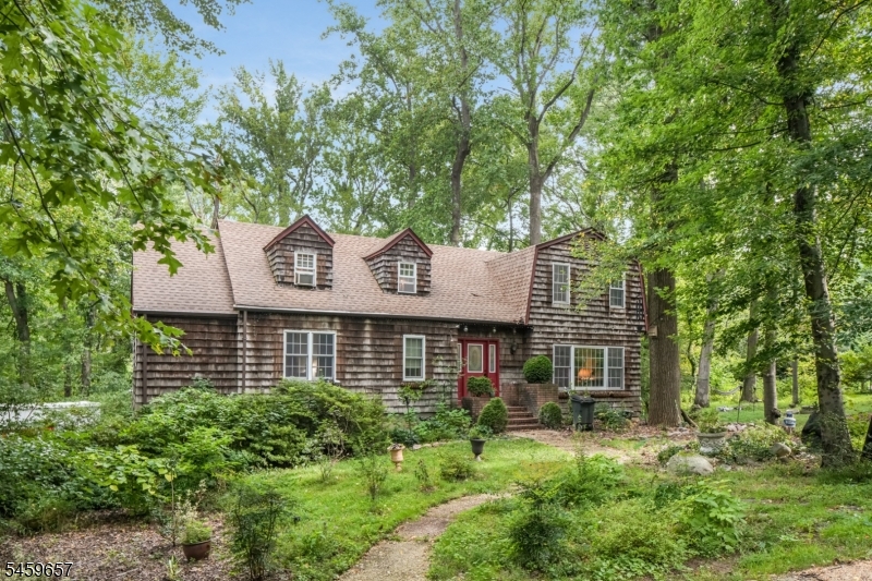 44 Chestnut Rd Property Photo 1