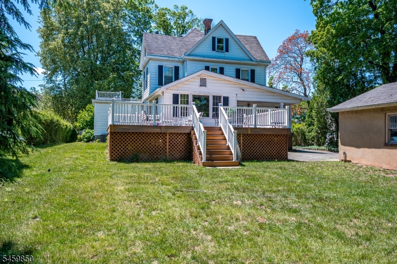 76 Spring St Property Photo 4