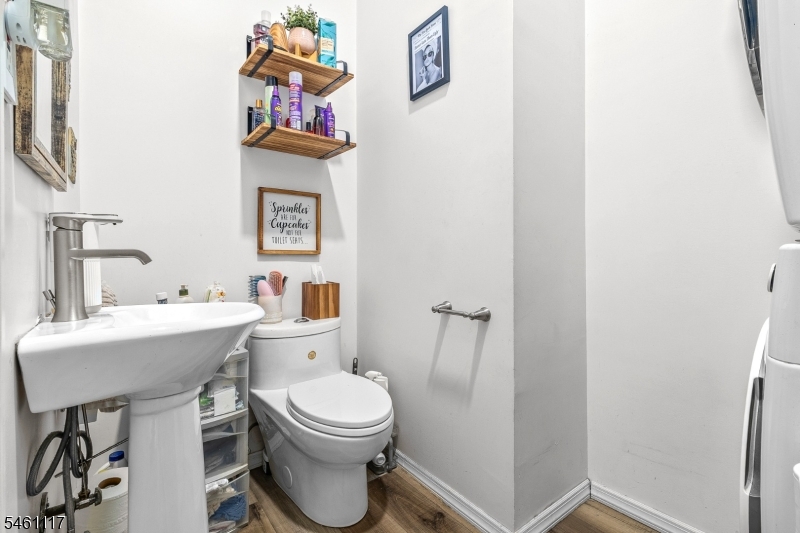 6722 Jackson St Property Photo 11