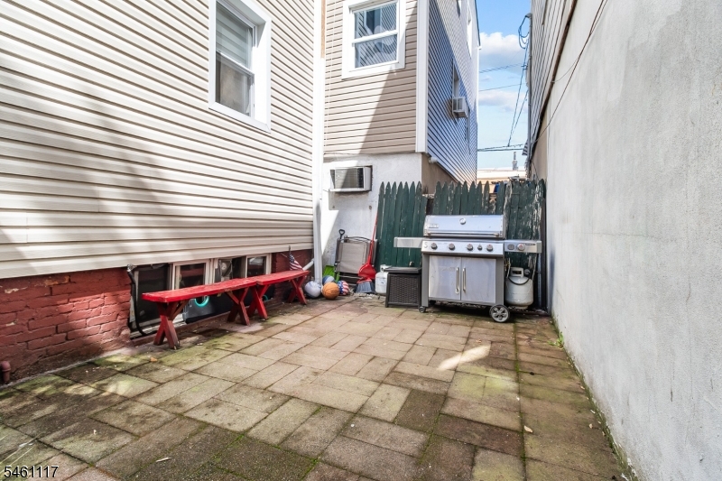6722 Jackson St Property Photo 21