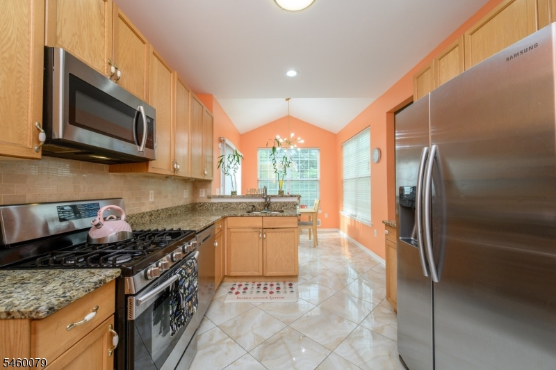 38 Winding Hill Dr Property Photo 7