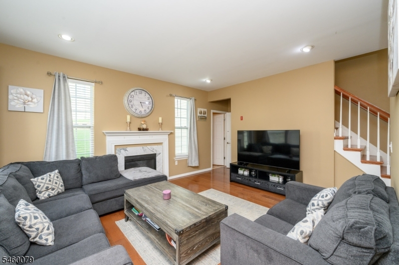 38 Winding Hill Dr Property Photo 14