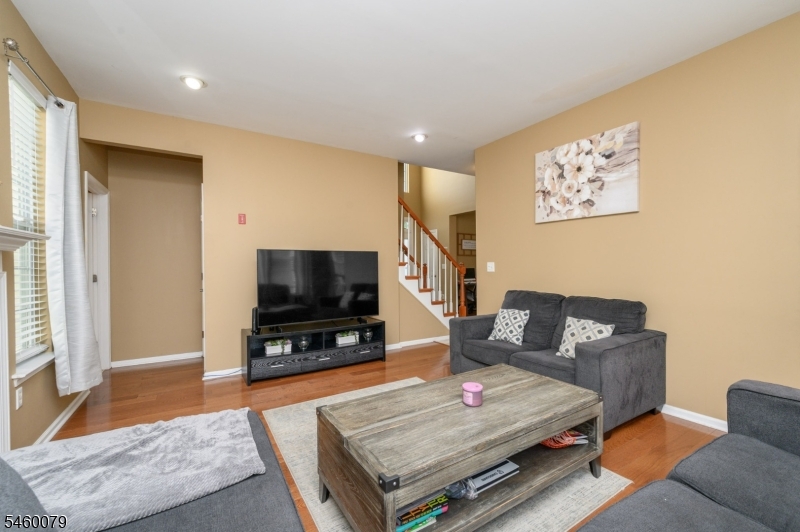 38 Winding Hill Dr Property Photo 16