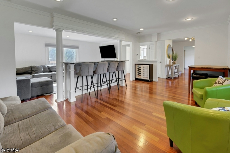 10 Cambray Rd Property Photo 7