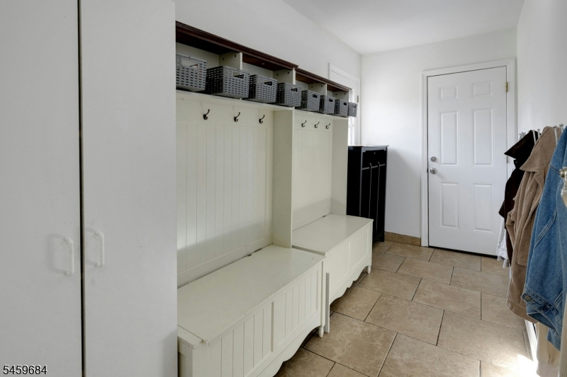 10 Cambray Rd Property Photo 16