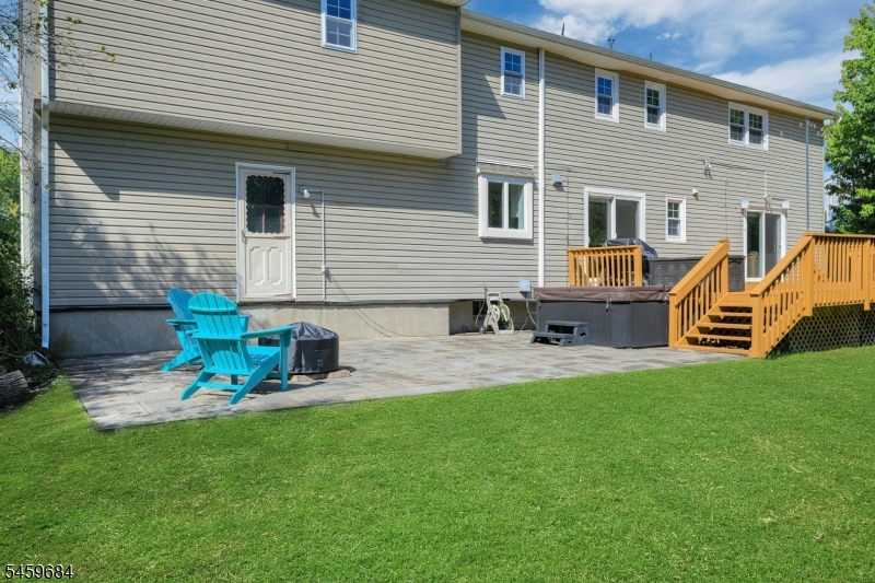 10 Cambray Rd Property Photo 31