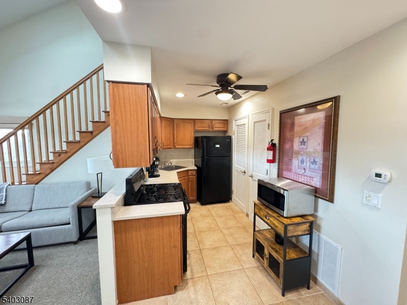 3 Telemark Dr 12 Property Photo 3