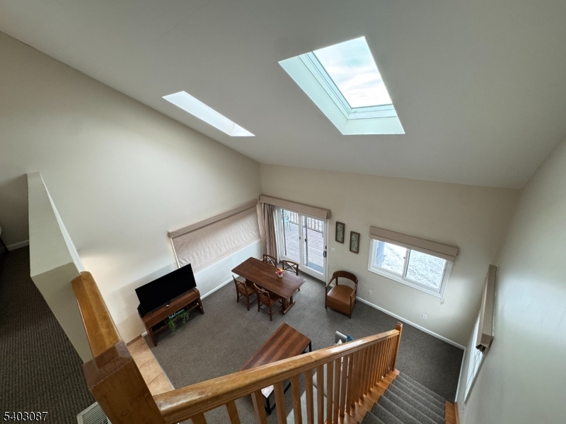 3 Telemark Dr 12 Property Photo 6