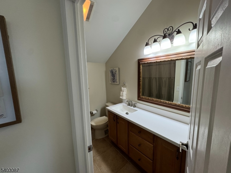3 Telemark Dr 12 Property Photo 14
