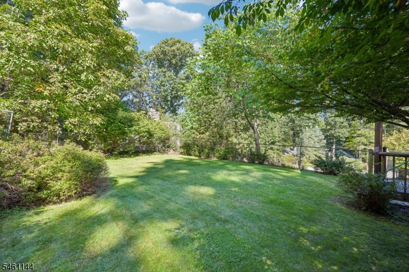 107 Glenside Trl Property Photo 33
