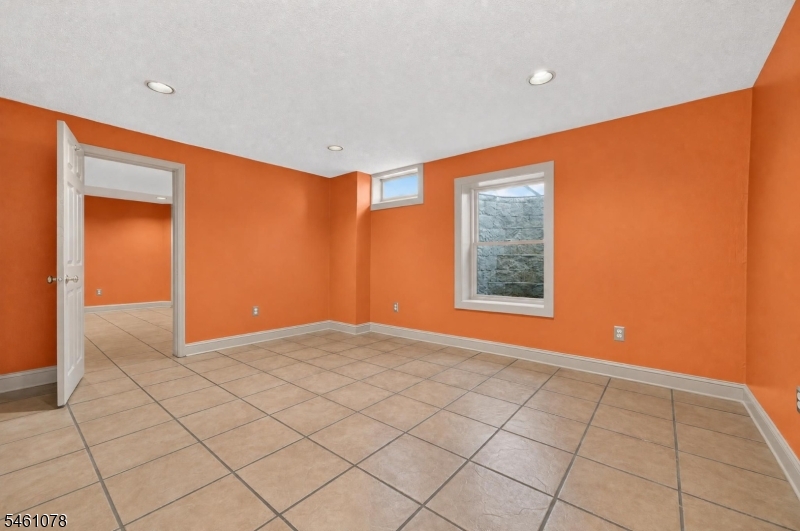 2 Saint Andrews Dr Property Photo 33